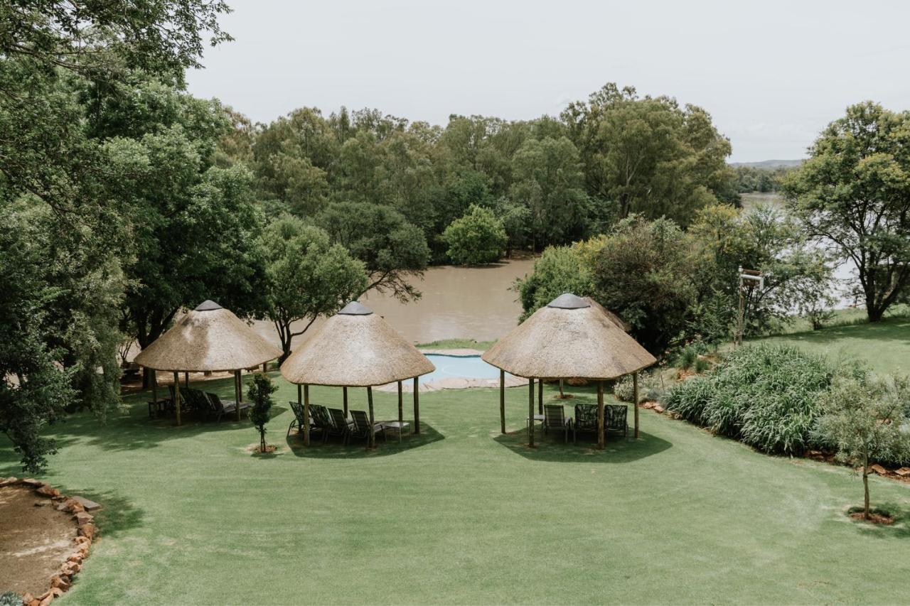 Breathe River Retreat Parys Luaran gambar